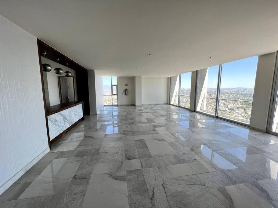 Luxury 3Br Apartment W Pool, Spa & Stunning Views 普埃布拉 外观 照片
