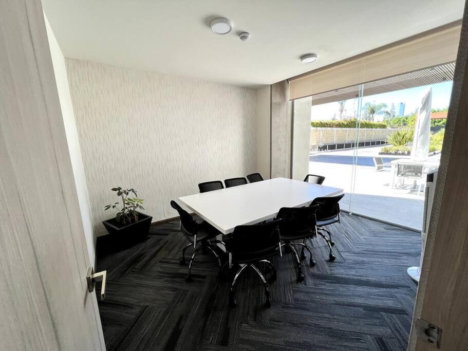 Luxury 3Br Apartment W Pool, Spa & Stunning Views 普埃布拉 外观 照片