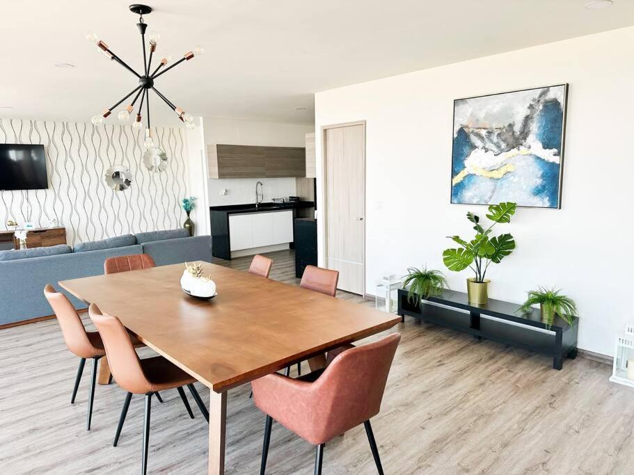 Luxury 3Br Apartment W Pool, Spa & Stunning Views 普埃布拉 外观 照片