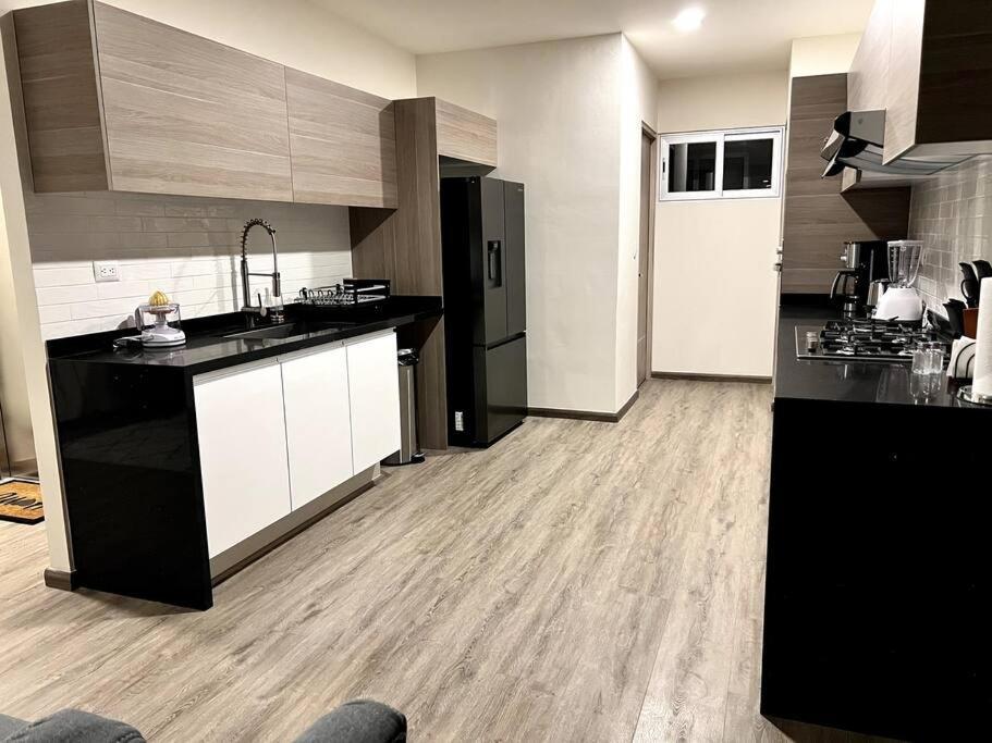 Luxury 3Br Apartment W Pool, Spa & Stunning Views 普埃布拉 外观 照片